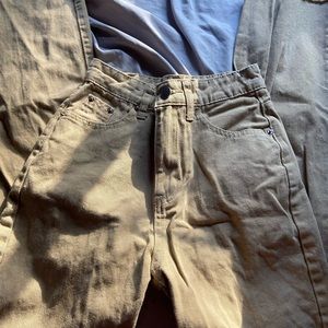 Women’s Khakis